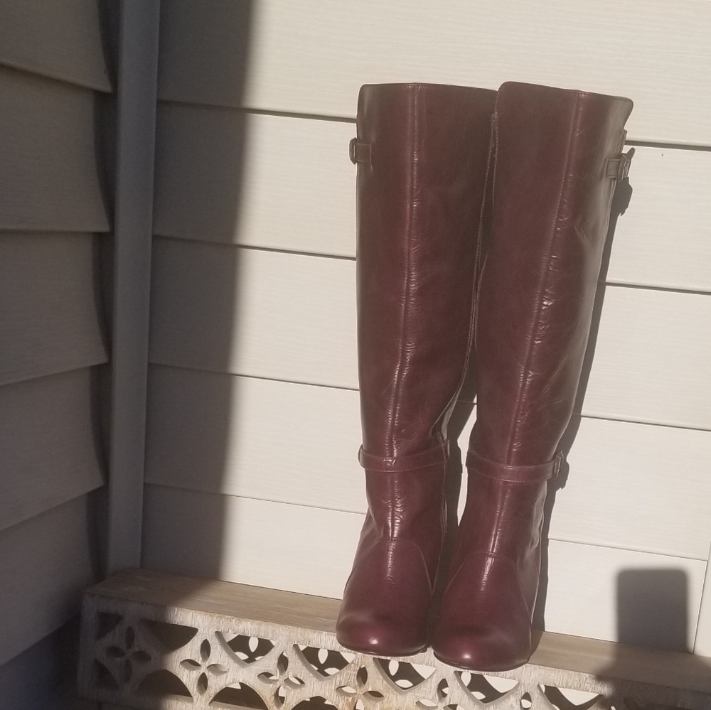 Sangria Knee High Boots - Picture 6 of 11